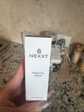 NEXXT Prebiotic Serum - White with Purple Accents